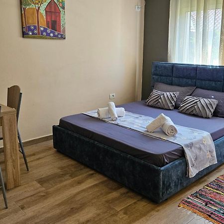 Dua'S Apartment Tirana Zewnętrze zdjęcie
