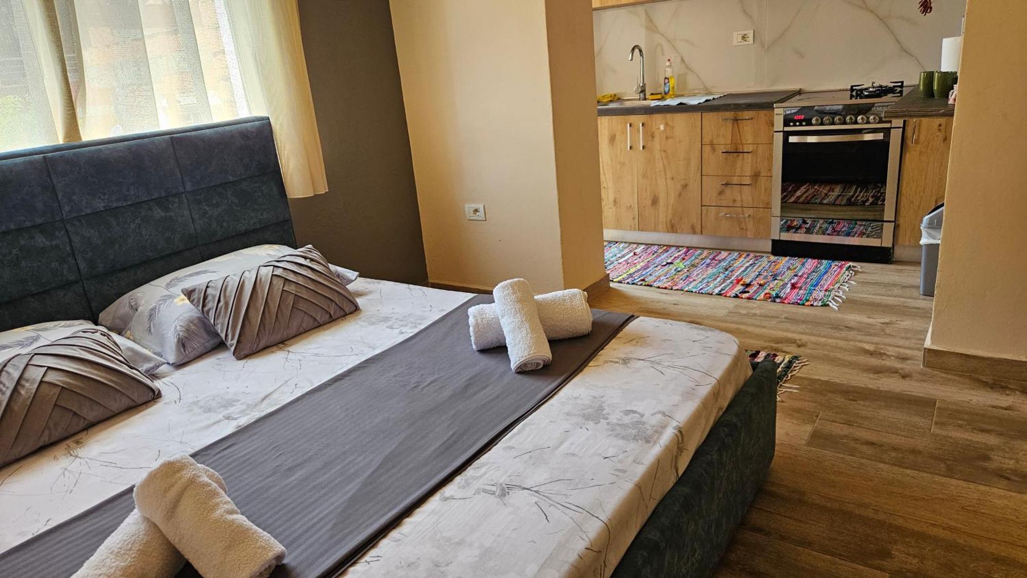 Dua'S Apartment Tirana Zewnętrze zdjęcie